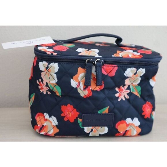 Southern Tide 11616-1702 Women's Dress Blue Floral Cosmetic Make-up Toiletry Bag - Picture 1 of 11